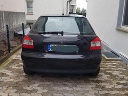 Schwarz Gebraucht 2001 Audi A3 Limousine | 1.800 € (Teuer)