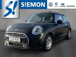 Schwarz Gebraucht 2021 Mini ONE Essential Kleinwagen | 16.990 € (Fairer Preis)