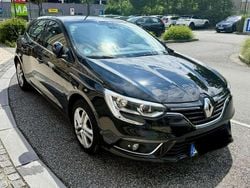 Schwarz Gebraucht 2016 Renault Mégane III Intens Limousine | 7.990 € (Fairer Preis)