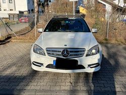Weiß Gebraucht 2010 Mercedes C350 Avantgarde Kombi | 13.500 € (Teuer)