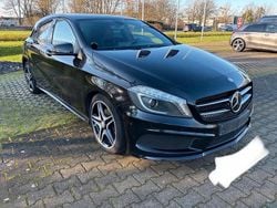 Schwarz Gebraucht 2014 Mercedes A200 AMG line Limousine | 10.890 € (Fairer Preis)