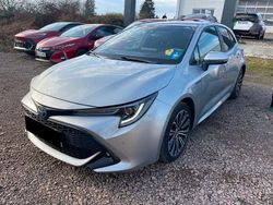 Silber Gebraucht 2022 Toyota Corolla Hybrid Team Limousine | 23.900 € (Fairer Preis)