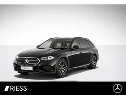 Metalliclack obsidianschwarz Gebraucht 2024 Mercedes E300 Night Limousine | 59.900 € (Fairer Preis)