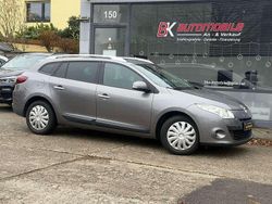 Grau Gebraucht 2011 Renault Mégane GrandTour Dynamique Kombi | 4.490 € (Guter Preis)