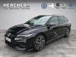 Schwarz Gebraucht 2025 VW Golf VIII R-line Kombi | 45.400 €