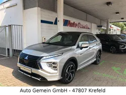 Silber Gebraucht 2022 Mitsubishi Eclipse Cross Top SUV | 26.750 € (Teuer)