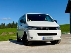 Weiß Gebraucht 2015 VW Multivan Van | 23.333 €