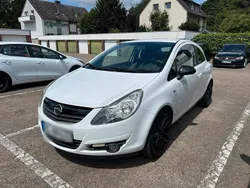 Weiß Gebraucht 2010 Opel Corsa OPC Kleinwagen | 3.000 € (Guter Preis)