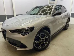 Grau Neu 2024 Alfa Romeo Sprint Sprint Coupé | 43.000 €