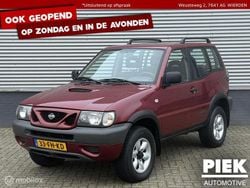 Rot Gebraucht 2000 Nissan Terrano Comfort SUV | 3.999 €