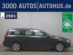 Grau Gebraucht 2010 Volvo V70 Momentum Kombi | 5.450 € (Superpreis)