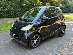 Schwarz Gebraucht 2008 Smart ForTwo Coupé Passion Coupé | 3.900 € (Fairer Preis)