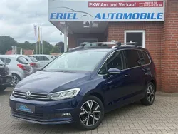 Blau Gebraucht 2020 VW Touran Highline Van / Kleinbus | 20.890 € (Guter Preis)