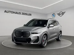 Grau Neu 2025 BMW iX1 M Sport SUV | 52.900 € (Guter Preis)