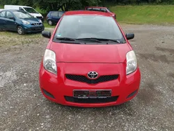 Rot Gebraucht 2009 Toyota Yaris Kleinwagen | 1.400 € (Superpreis)