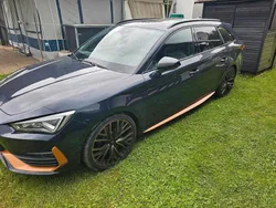 Blau Gebraucht 2022 Cupra Leon Kombi | 35.500 € (Fairer Preis)