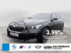 Schwarz Gebraucht 2024 BMW 520 M Sport Kombi | 52.890 € (Superpreis)