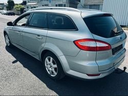Silber Gebraucht 2008 Ford Mondeo Kombi | 1.900 € (Guter Preis)