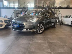 Grau Gebraucht 2012 Citroën DS5 So Chic Kleinwagen | 7.399 € (Fairer Preis)