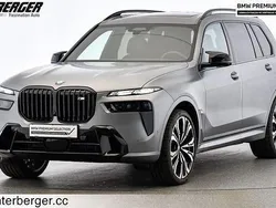 Grau Gebraucht 2024 BMW X7 M Sport SUV | 116.400 €