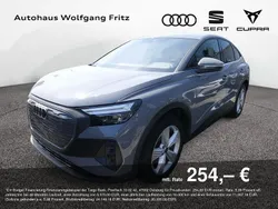 Grau Gebraucht 2022 Audi Q4 Sportback e-tron Performance SUV | 25.350 € (Guter Preis)