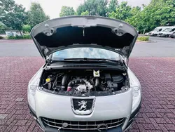 Braun Gebraucht 2012 Peugeot 3008 Limousine | 8.100 € (Etwas zu teuer)