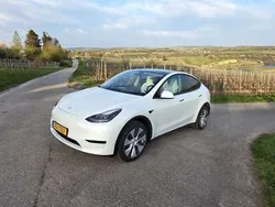 Gebraucht 2023 Tesla Model Y SUV | 38.500 € (Teuer)