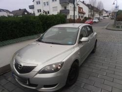 Grau Gebraucht 2005 Mazda 3 Active Limousine | 800 € (Superpreis)