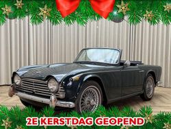 Grün Gebraucht 1965 Triumph TR4 Cabrio | 13.750 €