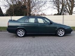 Grün Gebraucht 1992 Alfa Romeo 155 Limousine | 2.999 €