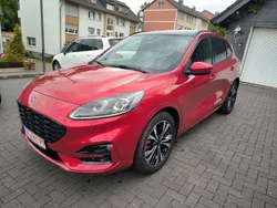 Rot Gebraucht 2020 Ford Kuga ST-Line X SUV | 25.700 € (Fairer Preis)