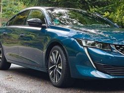 Blau Gebraucht 2018 Peugeot 508 GT Limousine | 8.200 €