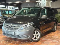 Obsidianschwarz metallic mb 9197 Gebraucht 2019 Mercedes Vito Van / Kleinbus | 34.900 € (Etwas zu teuer)