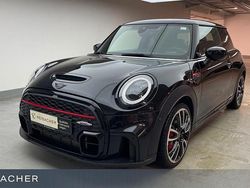 Schwarz Gebraucht 2023 Mini John Cooper Works Kleinwagen | 34.349 € (Etwas zu teuer)