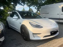 Weiß Gebraucht 2020 Tesla Model 3 Limousine | 24.200 € (Fairer Preis)