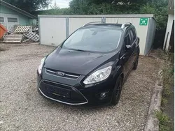 Schwarz Gebraucht 2011 Ford Grand C-Max Trend Van / Kleinbus | 6.950 € (Fairer Preis)
