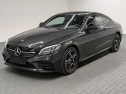 Grau Gebraucht 2019 Mercedes C180 AMG line Coupé | 25.980 € (Fairer Preis)
