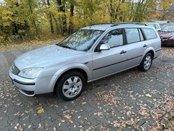 Kristallsilber metallic Gebraucht 2003 Ford Mondeo Ambiente Kombi | 3.499 € (Teuer)
