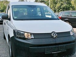 Weiß Gebraucht 2022 VW Caddy Van / Kleinbus | 18.990 € (Teuer)