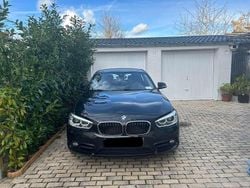 Schwarz Gebraucht 2018 BMW 118 Sport Line Kleinwagen | 13.999 € (Guter Preis)