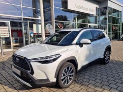 Platinum white pearl mc. Gebraucht 2022 Toyota Corolla Cross Team SUV | 29.980 €
