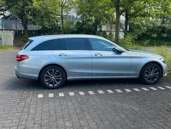 Silber Gebraucht 2014 Mercedes C200 Kombi | 16.500 €