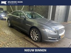 Grau Gebraucht 2018 Jaguar XJ Premium Luxury Limousine | 25.552 € (Superpreis)