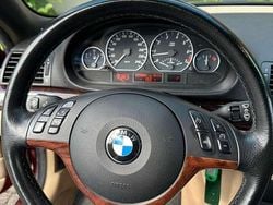 Rot Gebraucht 2005 BMW 330 Cabriolet Sport Line Cabrio | 17.200 € (Guter Preis)