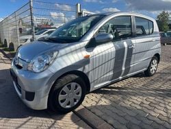 Silber Gebraucht 2008 Daihatsu Cuore Kleinwagen | 3.500 € (Etwas zu teuer)