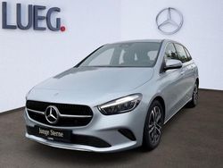 Silber Gebraucht 2024 Mercedes 200 Advanced Limousine | 30.850 € (Fairer Preis)