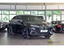 Schwarz Gebraucht 2022 BMW iX Sport Line SUV | 59.990 €
