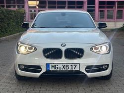 Weiß Gebraucht 2012 BMW 116 Sport Line Kleinwagen | 7.199 € (Fairer Preis)