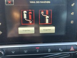 Andere farben Gebraucht 2015 Citroën C4 SUV | 10.900 €