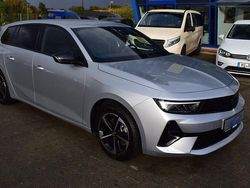 Silber Gebraucht 2024 Opel Astra Limousine | 20.980 € (Superpreis)